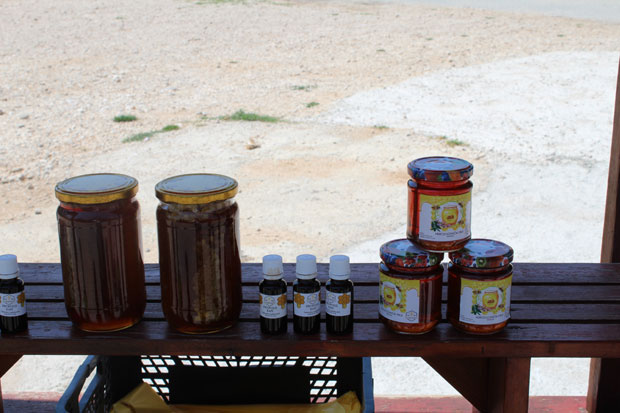 Требиње: Мед обара рекорде, пчелари задовољни